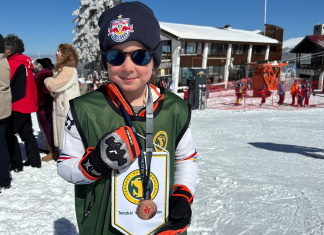 Öğrencimizin “Kayak Yarışması” Başarıları