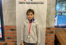 Öğrencimiz “12 Yaş Tenis Turnuvası”nda Birinci Oldu