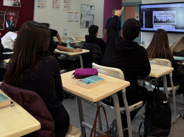 Hazırlık Sınıfı Öğrencilerimiz “Kuklacı Çocuk” Romanını Disiplinler Arası Bir Çalışmayla İnceledi