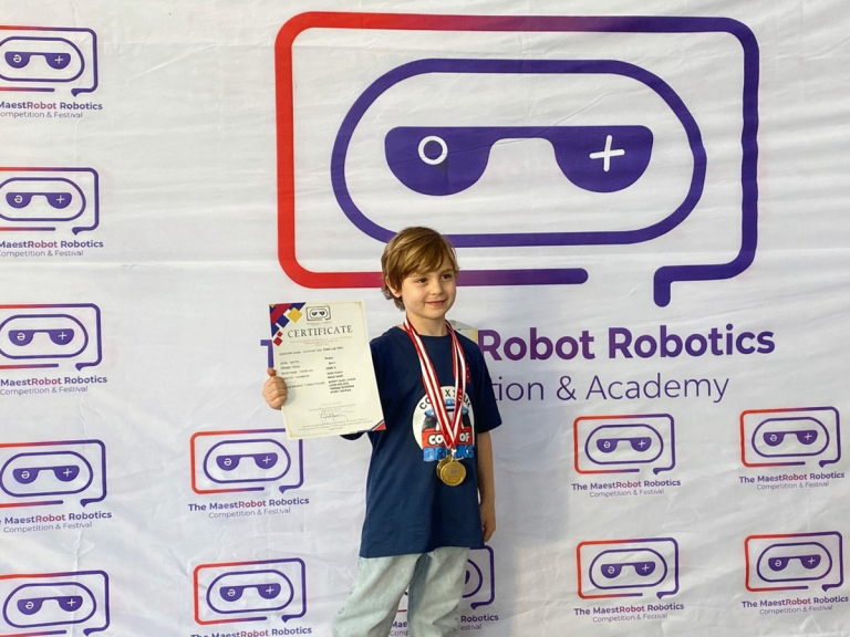 MaestRobot 2026 Yarışması: Öğrencimiz Mekanik Tasarım Şampiyonu Oldu
