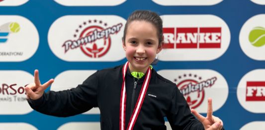 Öğrencimizin Tenis Başarısı