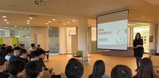 Öğrencilerimiz Kariyer Günleri Konferansında; Meslek Tanıtımı: Kimya Mühendisliği