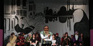 Terakki Oyuncuları Levent Lise Grubu Sahnedeydi