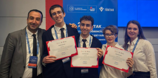 “TÜBİTAK Araştırma Projeleri Yarışması”nda Öğrencilerimiz Avrupa Bölge Birincisi Oldu