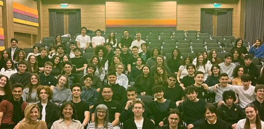 Pınar İlkiz ile “Hikaye Anlatıcılığının Katmanları” Söyleşisi