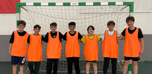 “5 ve 6. Sınıflar Arası 23 Nisan Kupası Hentbol Turnuvası” Tamamlandı