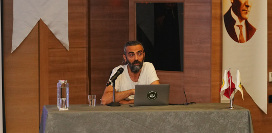 Lise Öğrencilerimiz Bilal Yılmaz’ın Konferansına Katıldı
