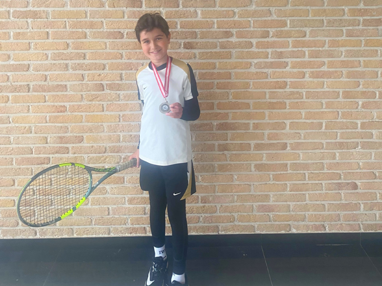Öğrencimizin Tenis Başarısı